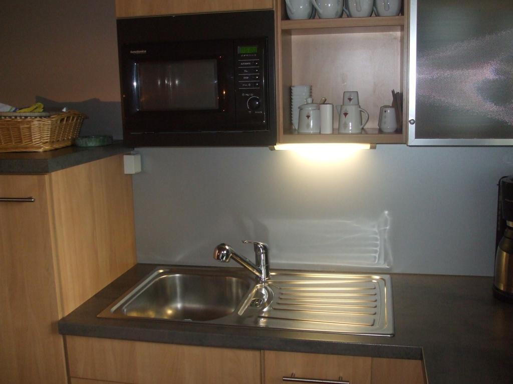 אוברסטדורף Ferienwohnung Alpensonne חדר תמונה