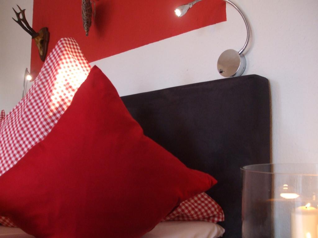 אוברסטדורף Ferienwohnung Alpensonne חדר תמונה